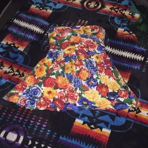 Strapless tunic in primary colored floral print